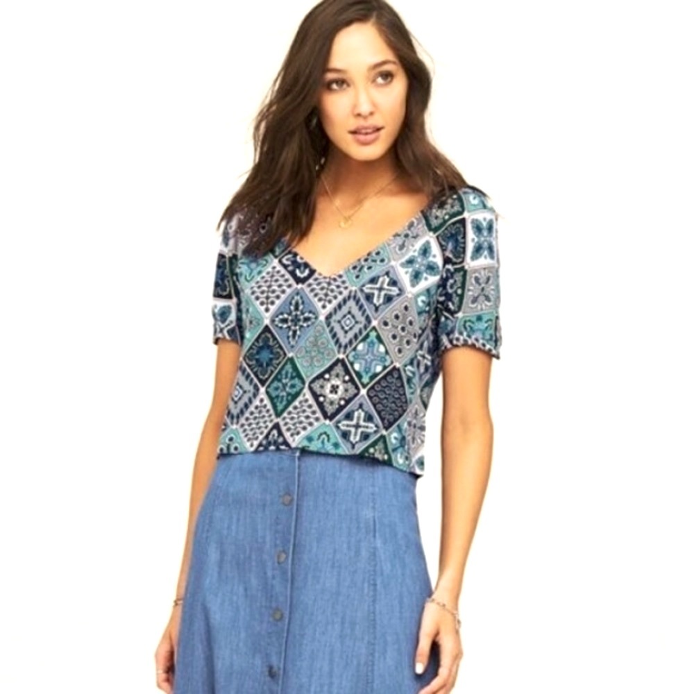TIGERLILY Juju Boho Patchwork Blue Crop Top NWT RRP$130 - Picture 5 of 15